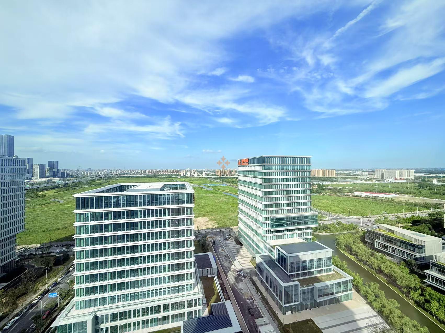 浦東 張江在線新經(jīng)濟(jì)生態(tài)園 2150平米 標(biāo)準(zhǔn)裝修