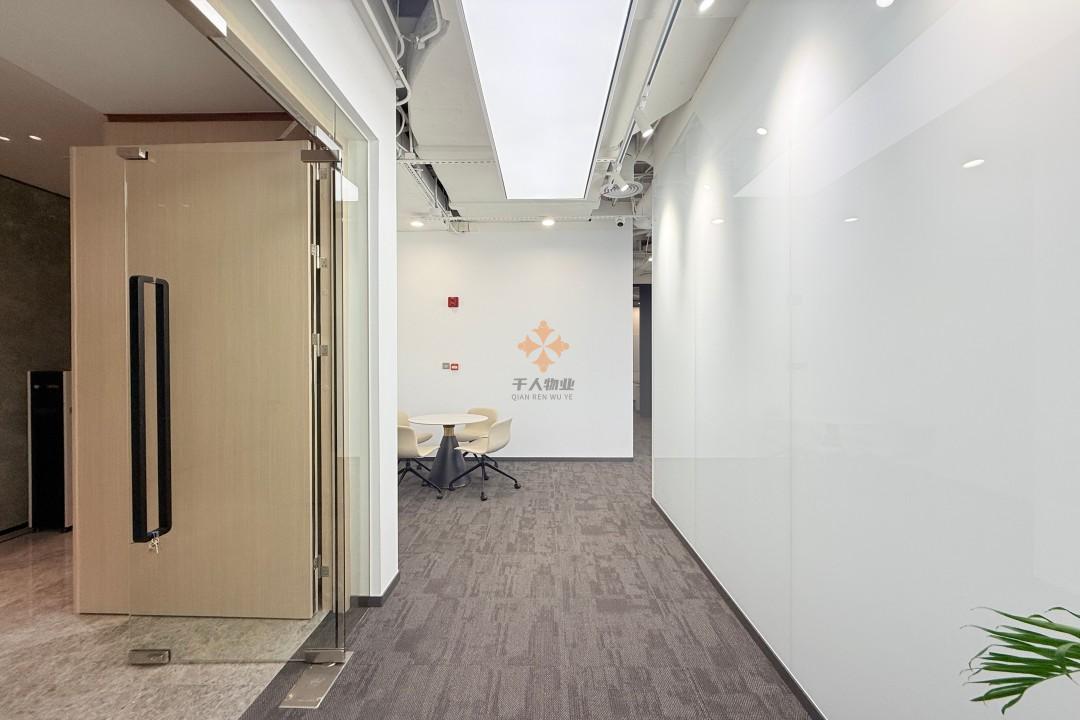 浦東 張江科學之門 208平米 精裝