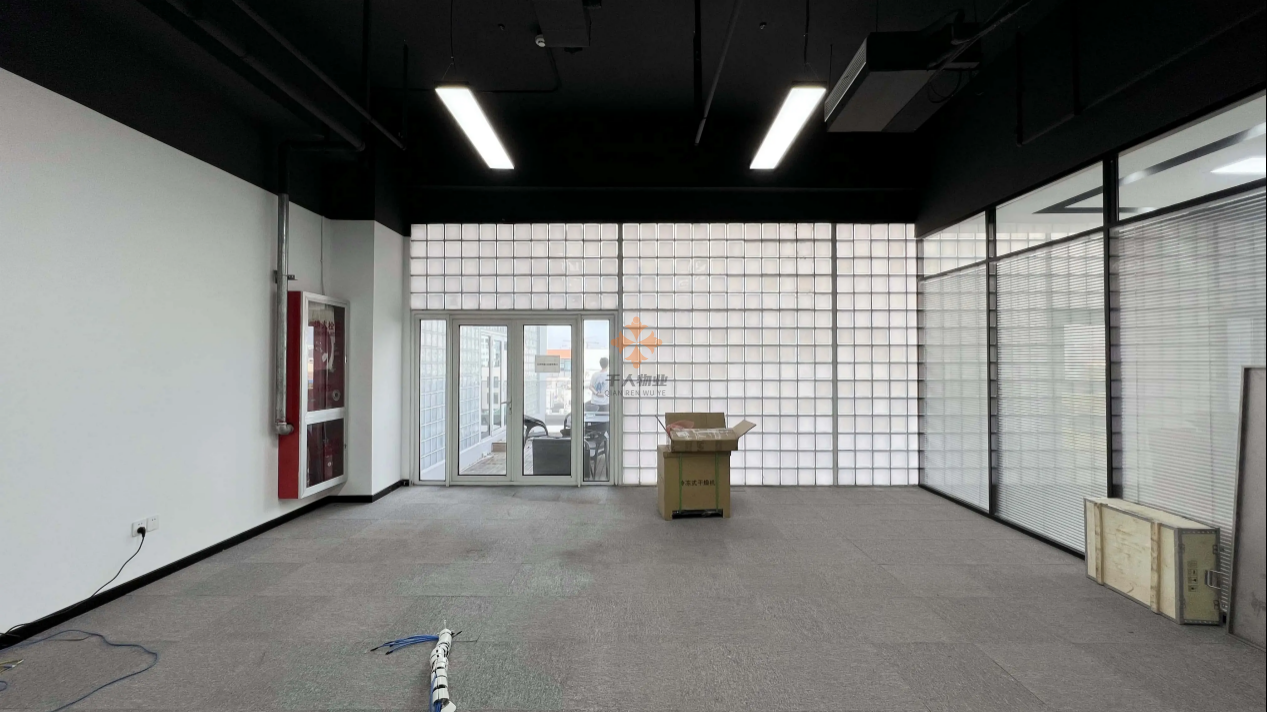 張江國創(chuàng)中心.png 張江國創(chuàng)中心.png